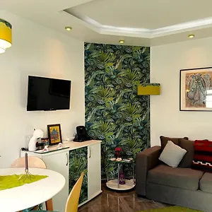 https://little-wonder-apartment.hotelaalgarve.com